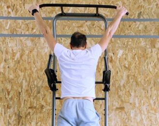 chaise romaine large