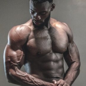 Homme Musclé torse nu